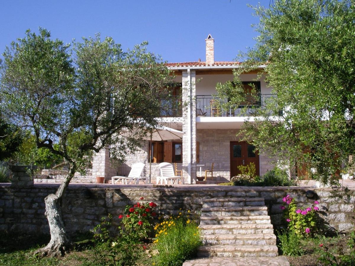 Ionianeon Apartments Agios Ilias  ภายนอก รูปภาพ