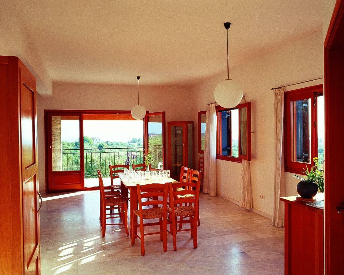 Ionianeon Apartments Agios Ilias  ภายนอก รูปภาพ