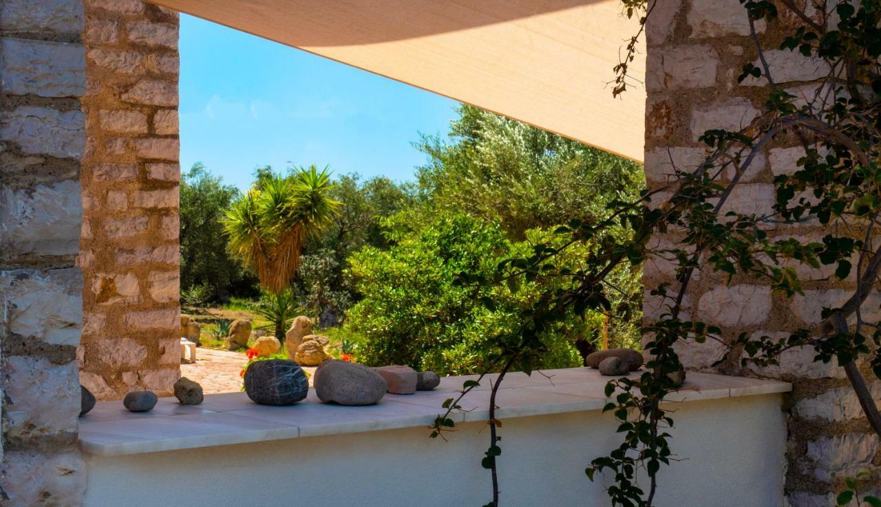 Ionianeon Apartments Agios Ilias  ภายนอก รูปภาพ