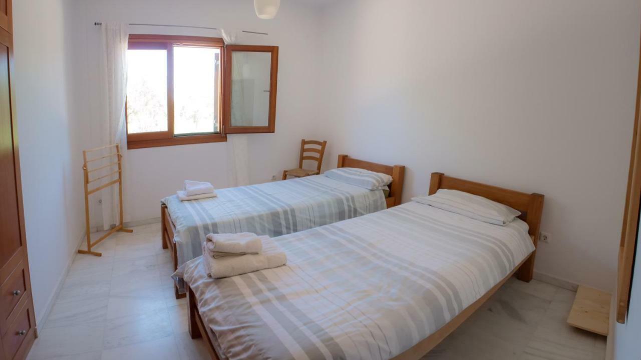 Ionianeon Apartments Agios Ilias  ภายนอก รูปภาพ